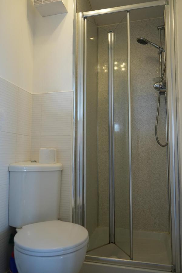 Modern Apartment Ayr Town Centre Prestwick Exterior foto
